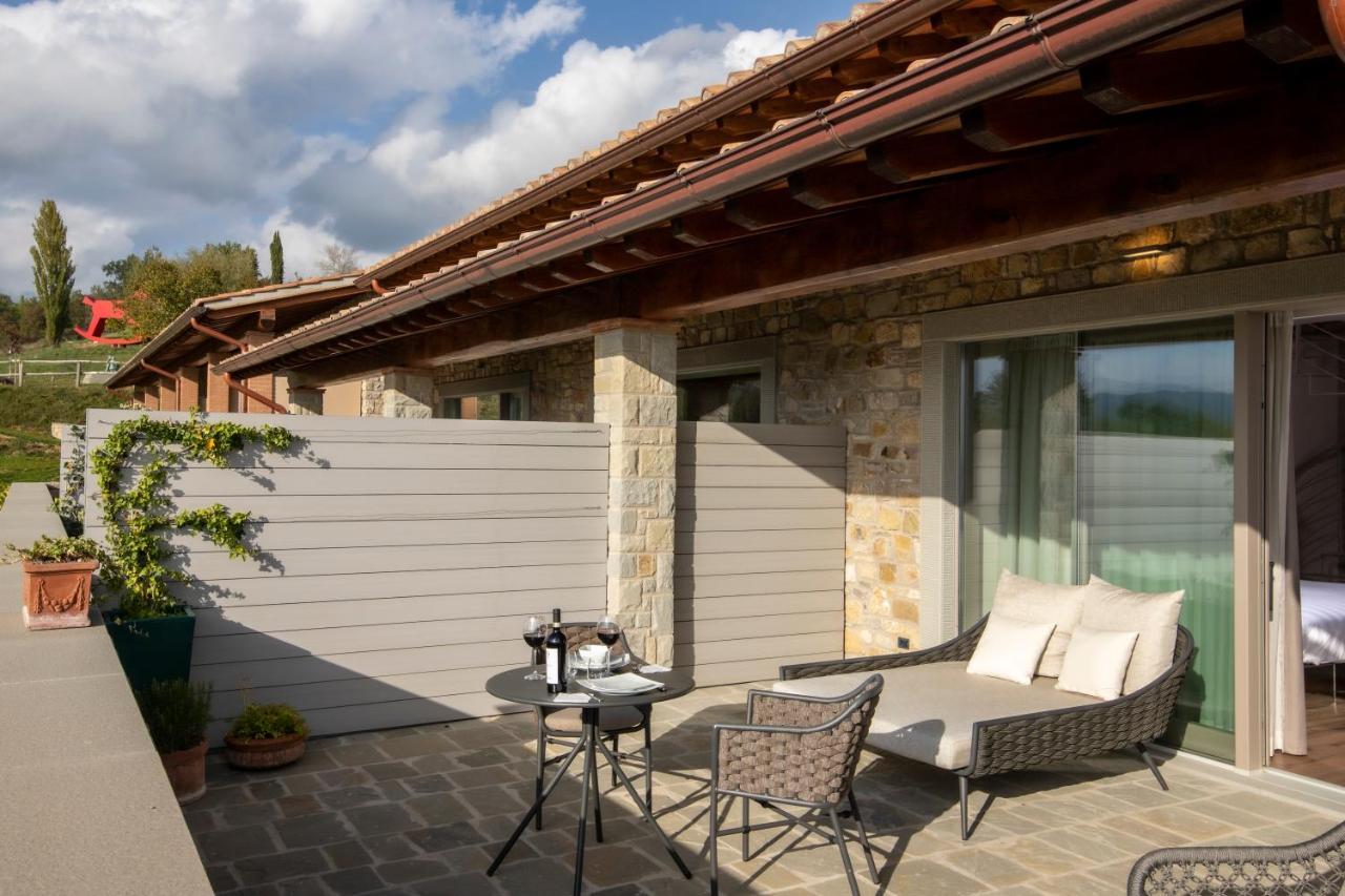 Gasthaus Borgo Corsignano Poppi Exterior foto