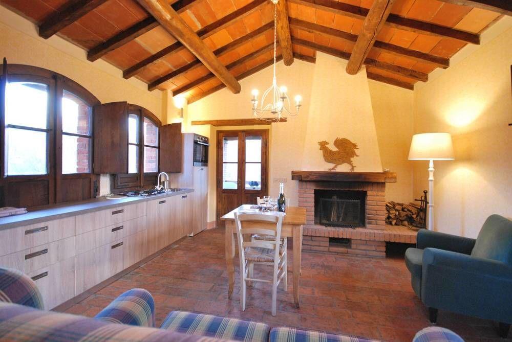 Gasthaus Borgo Corsignano Poppi Exterior foto