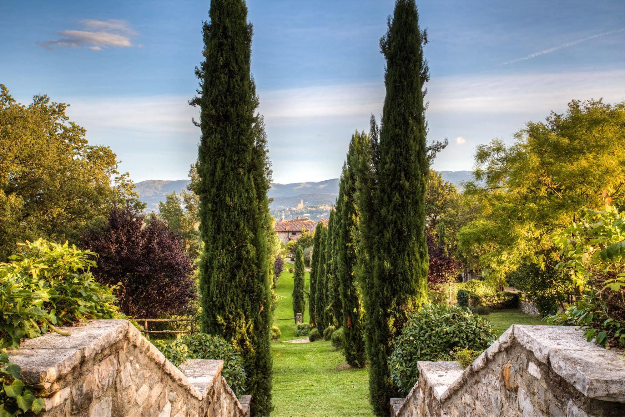 Gasthaus Borgo Corsignano Poppi Exterior foto